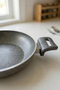 Mehtap Kuvars Granit Sahan 22 Cm
