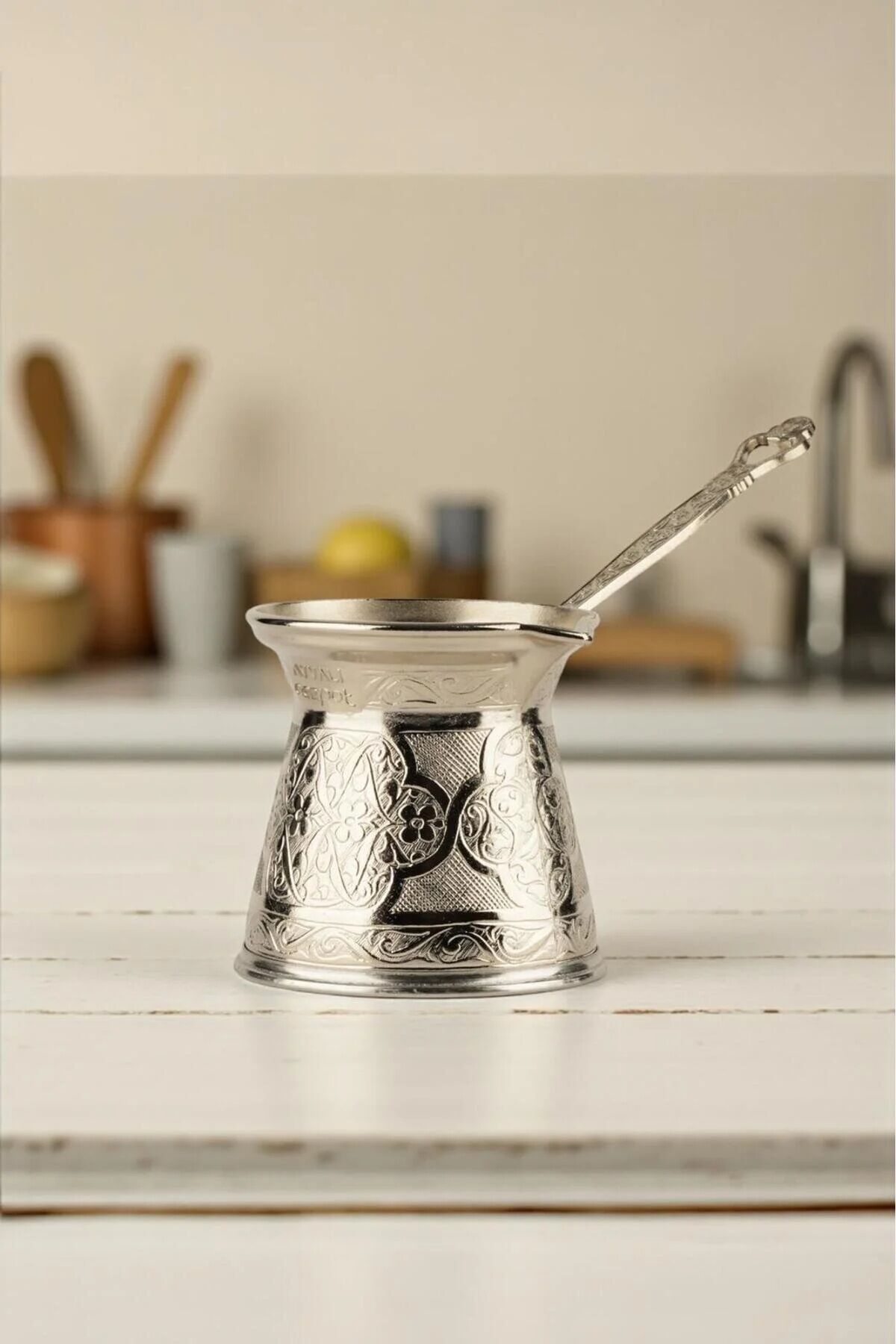 Ayvalı Döküm Cezve 4 Kişilik- İndüksiyonlu Ocaklara Uyumlu 170 Ml 6014